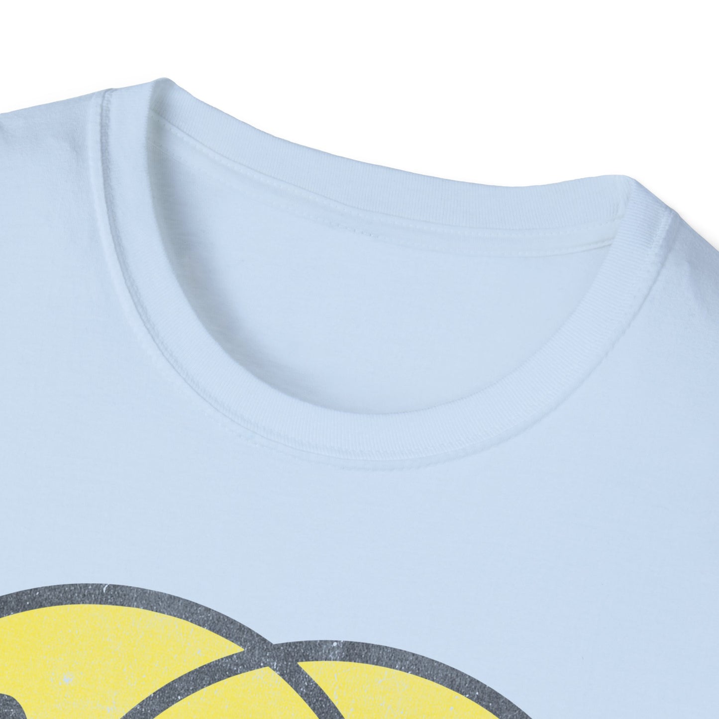 Makes me Happy T-Shirt
